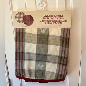 Disney Parks Homestead Mickey Mouse Holiday Reversible Christmas Tree Skirt